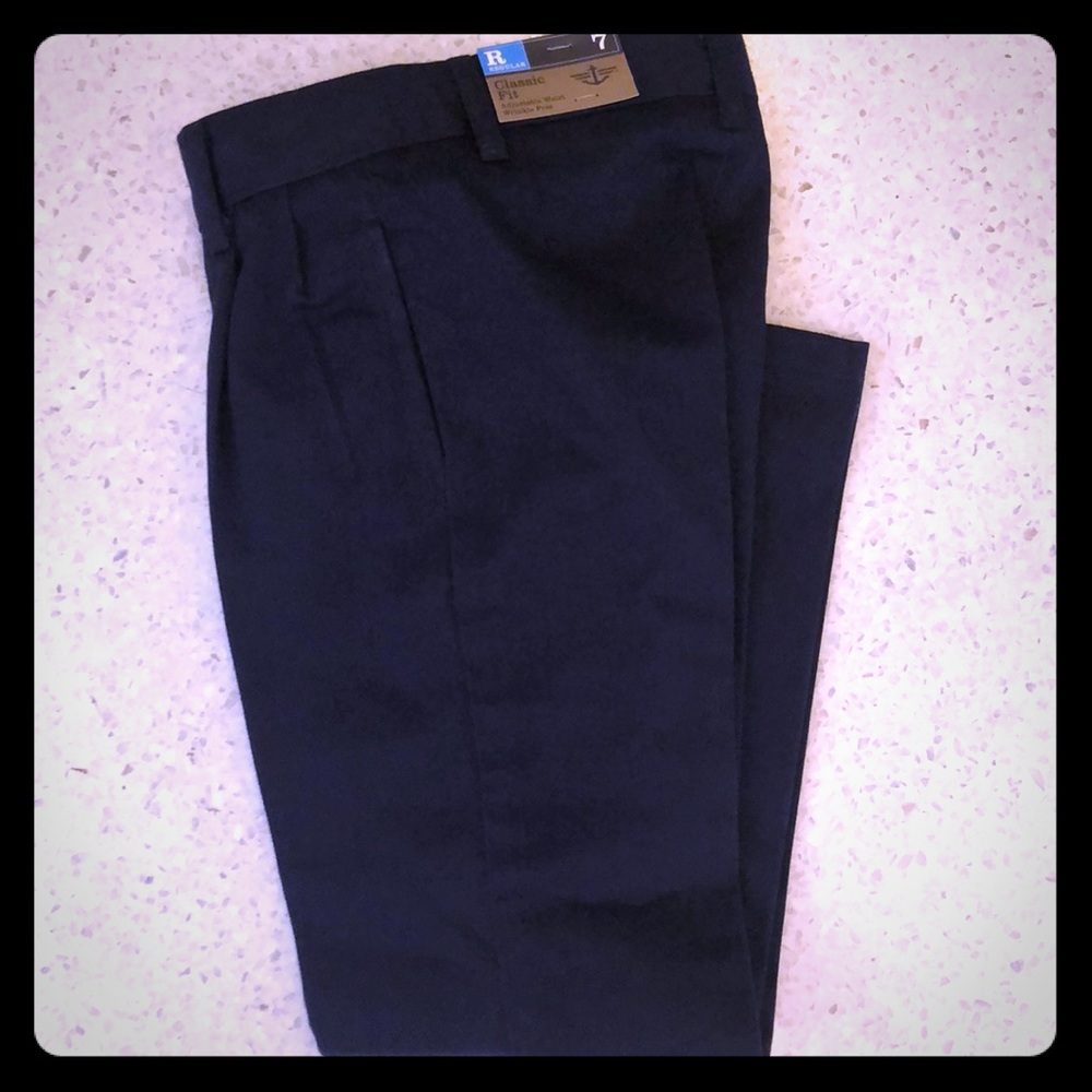 Boys sz:7 Navy Dockers